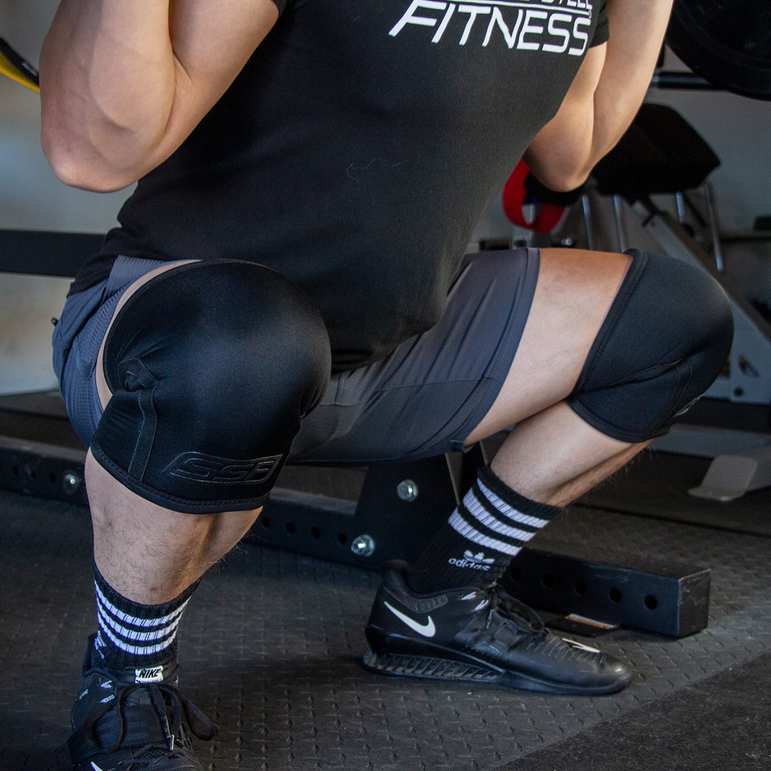 Black-On-Black_Jesse-Squat-5_1500x1500_22fd662f-e401-410b-a7e8-368cf41e863a.jpg